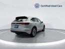 فولكس واجن طوارق | 42,100 AED SAVINGS from New Car | ONLY 3,796 KM | As-New Flagship Luxury | Warranty and Free Servi