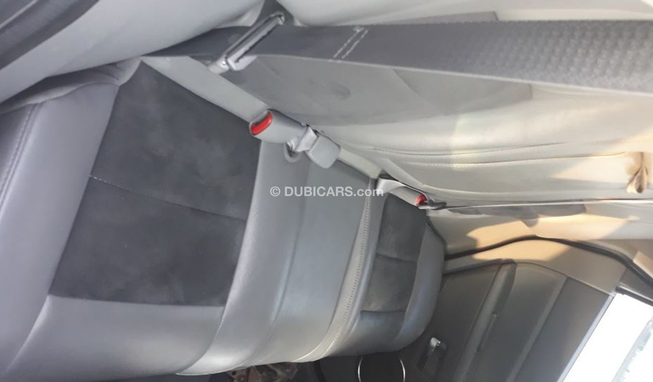 Jeep Grand Cherokee 2007 SRT8 Full options Gulf Specs