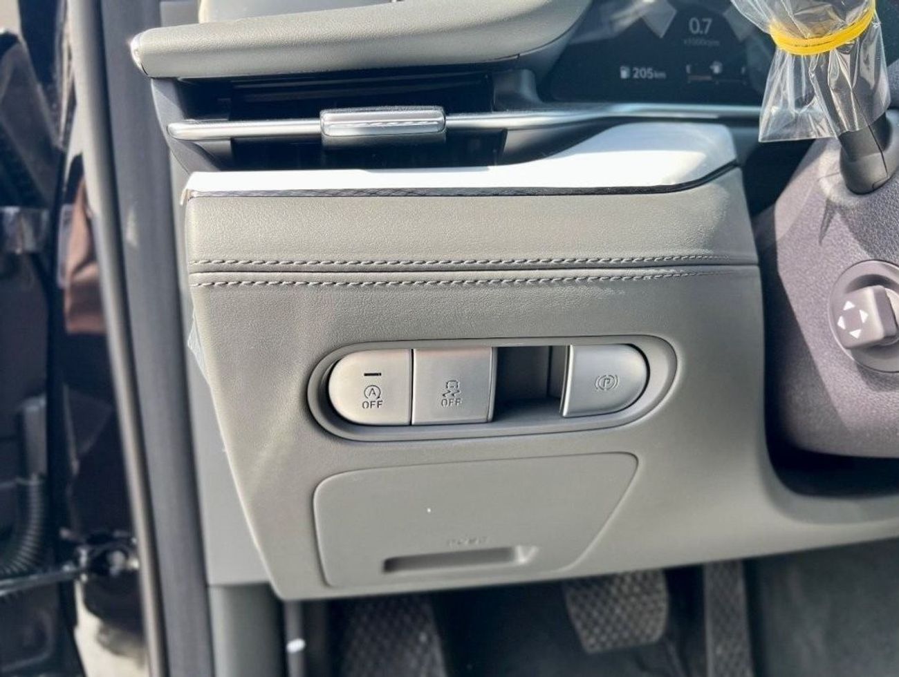 جينيسس G90 Brand new Genesis G90