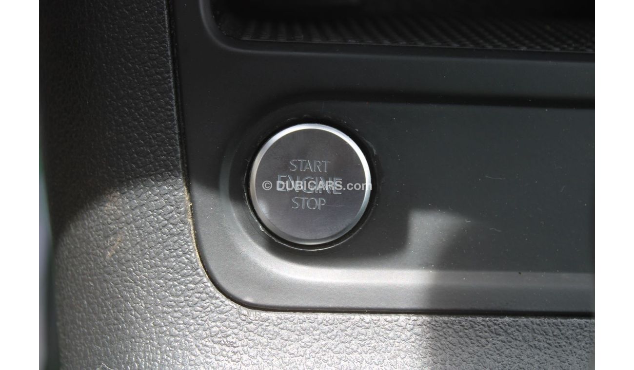 فولكس واجن تيجوان SE خالية من الحوادث - خليجي - مكينة 1400 سي سي - تيربو - السيارة بحالة ممتازة من الداخل والخارج