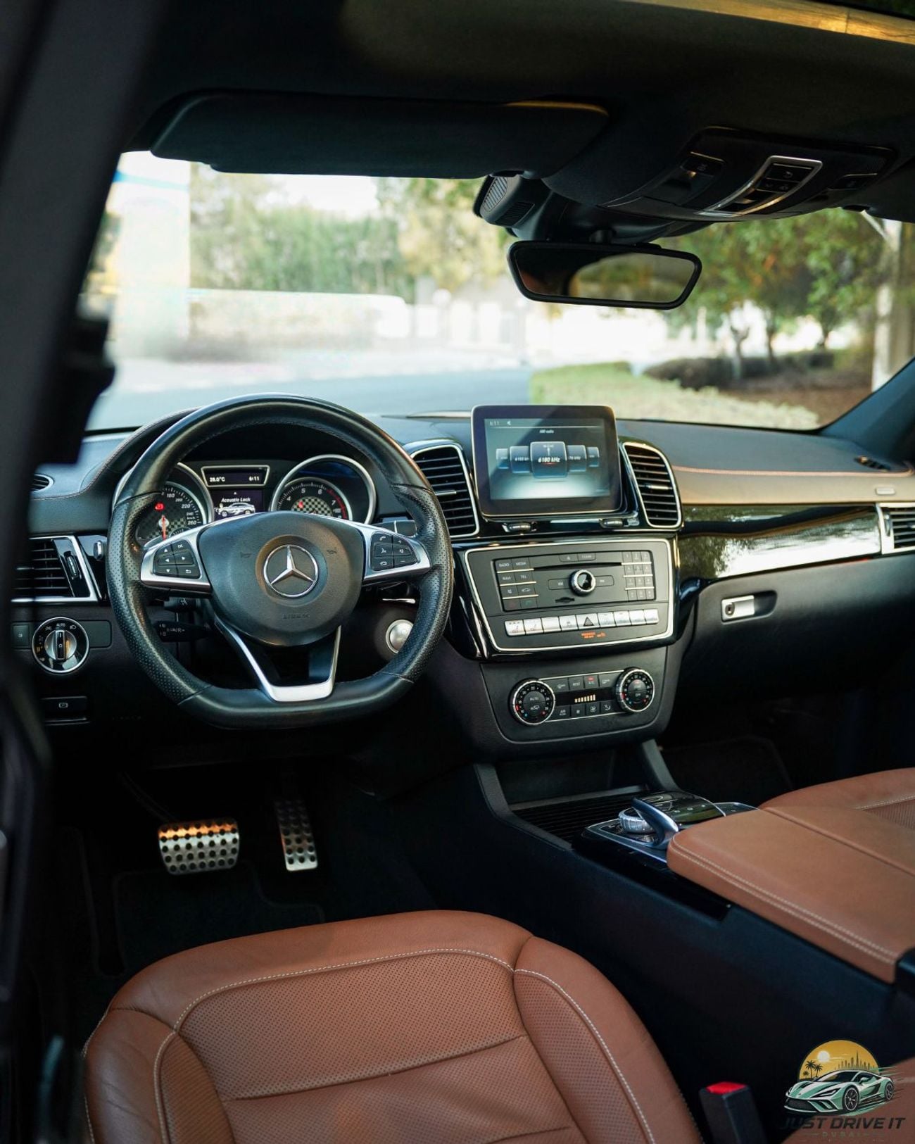 مرسيدس بنز GLE 450 AMG LINE