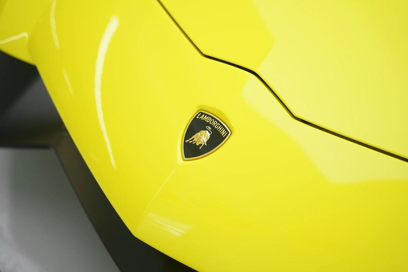 Lamborghini Aventador