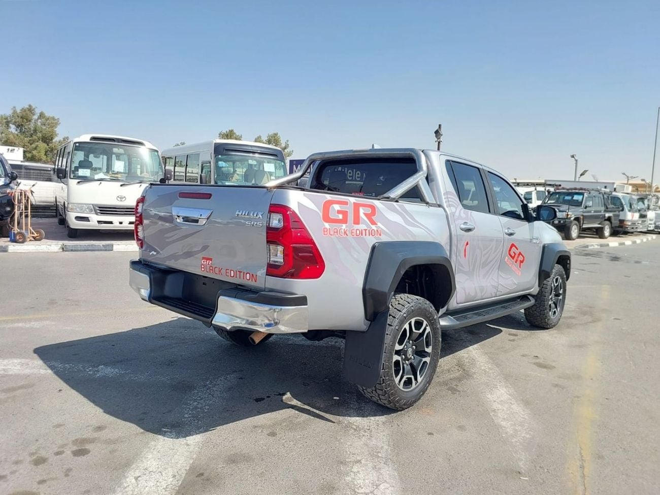 تويوتا هيلوكس GR SPORT 2022 TOYOTA HILUX PICK UP RHD DIESEL AUTOMATIC(PM58721)