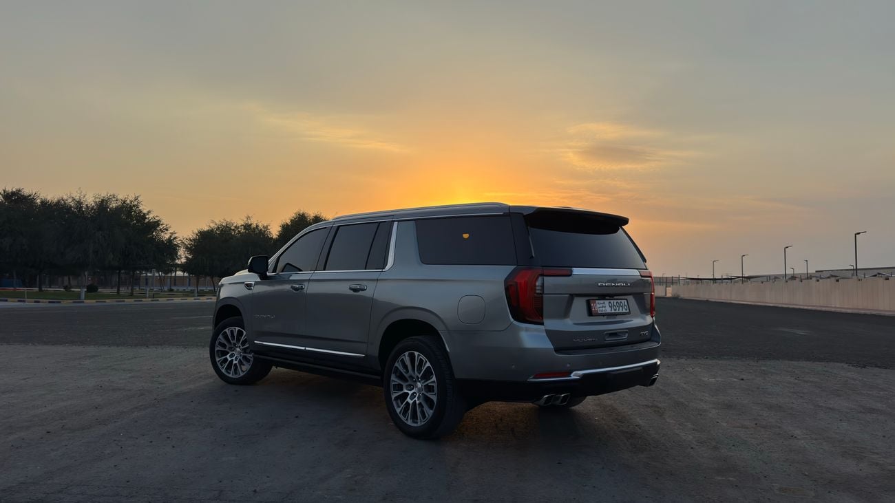 GMC Yukon XL Denali XL 6.2L V8