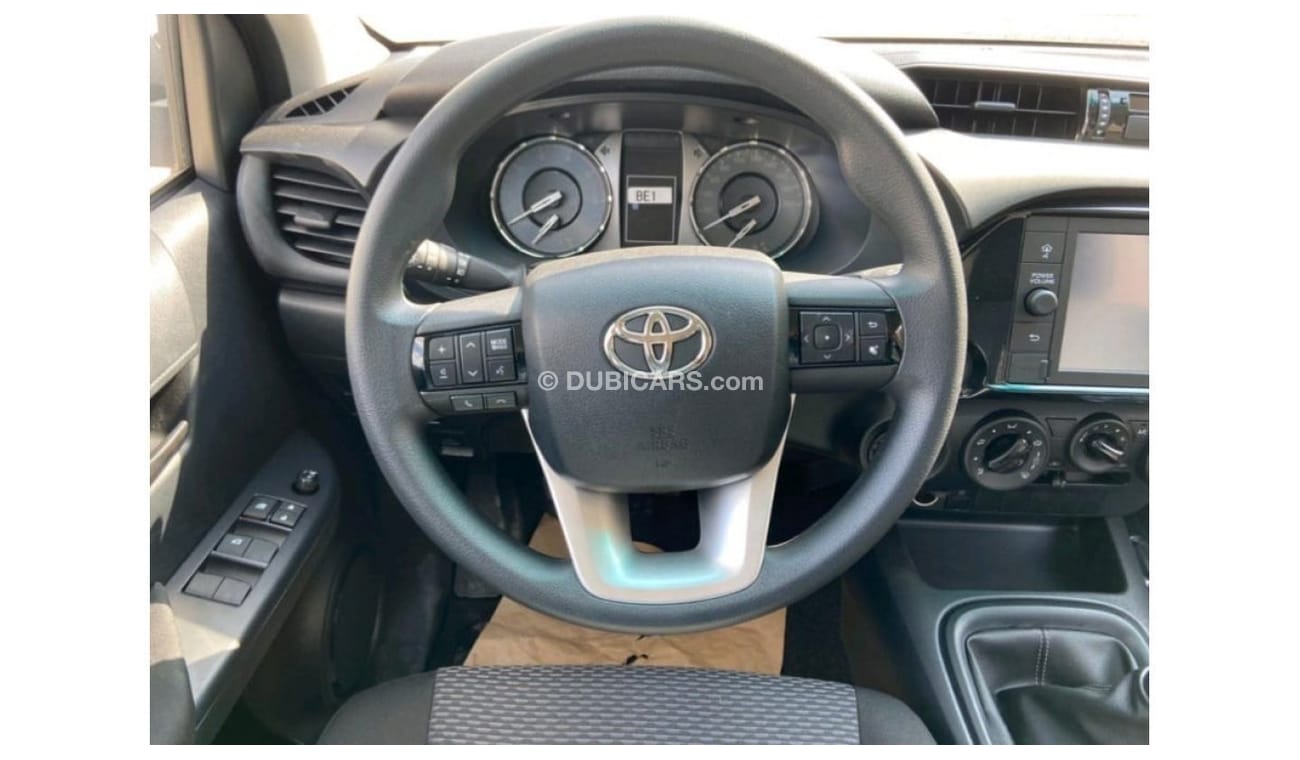 تويوتا هيلوكس MID OPTIONS 2.4L DIESEL 6M/T 4WD