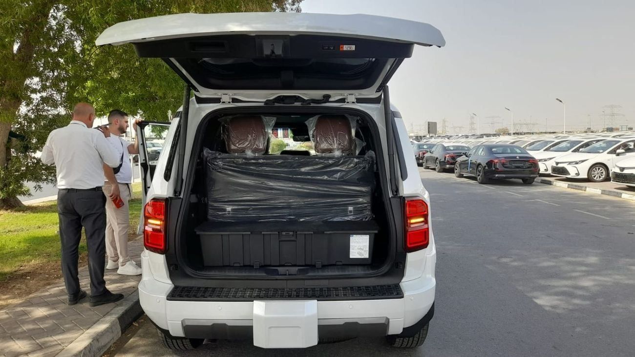 Toyota Prado Kakadu same RIGHT-HAND-DRIVE VX LIMITED EDITION PANORAMIC ROOF COOLBOX 7 SEATER