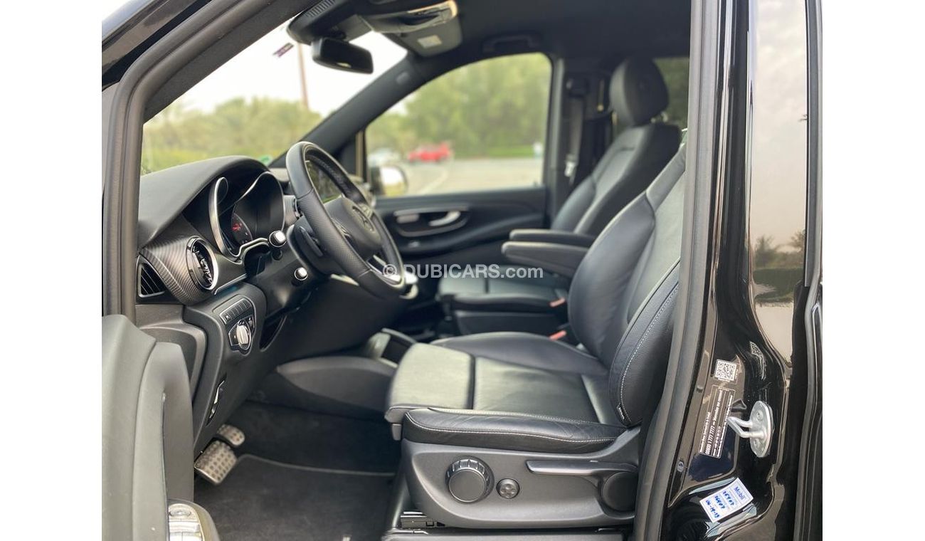 مرسيدس بنز V 300 Mercedes V-300 Desil V4 2022 Orginal Paint - Low Mileage - under warrnty Germany