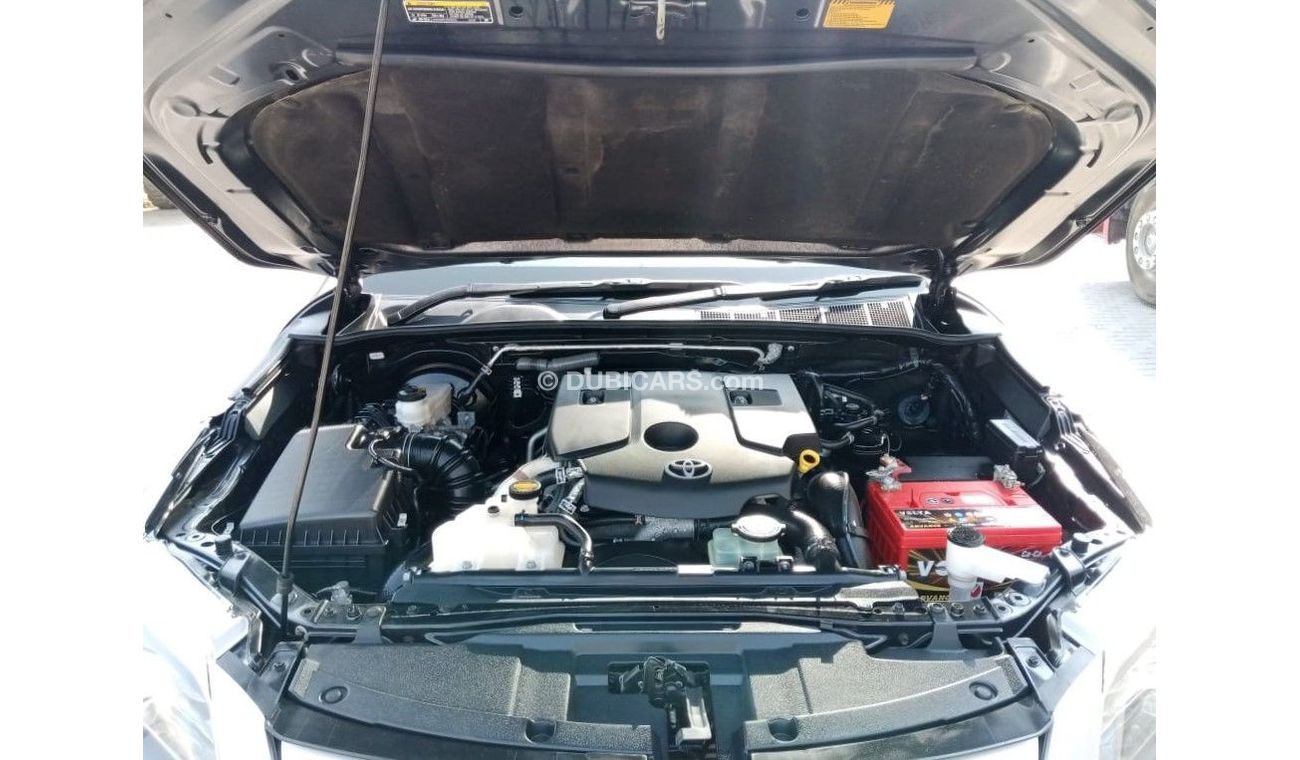 Toyota Fortuner TOYOTA FORTUNER RIGHT HAND DRIVE (PM1040)