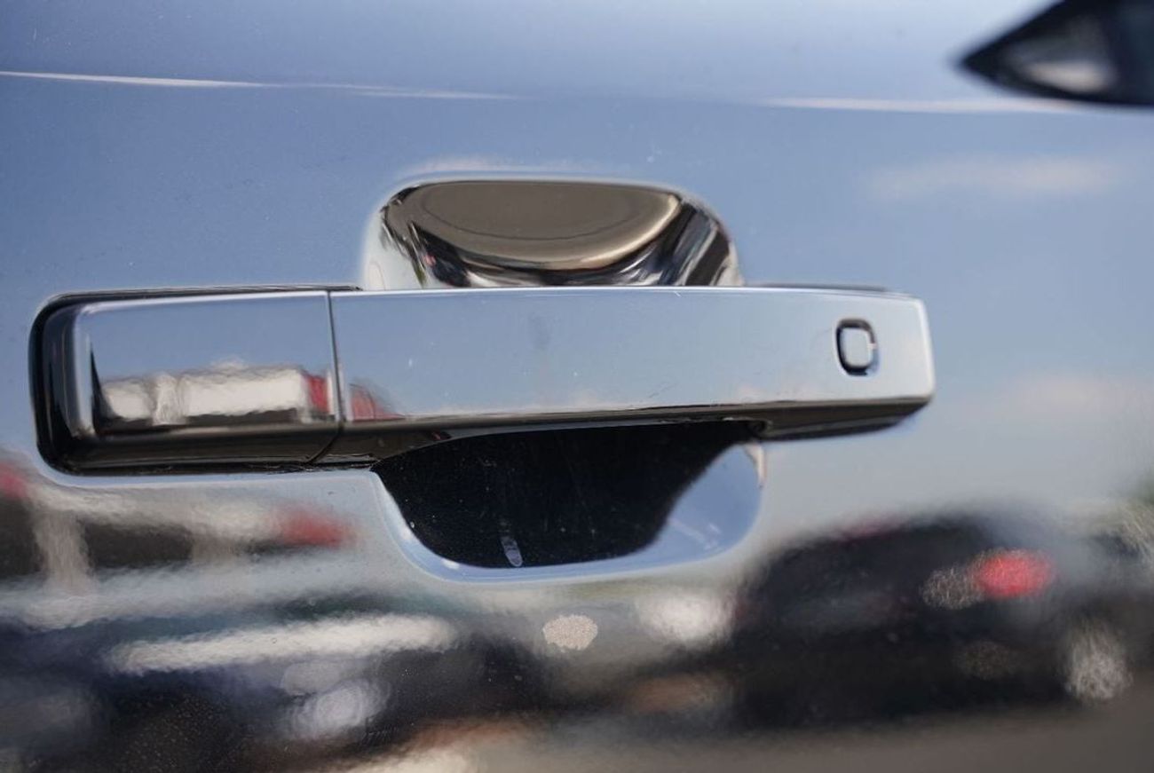 Land Rover Defender 2025 Defender HSE P400 X Dynamic V6