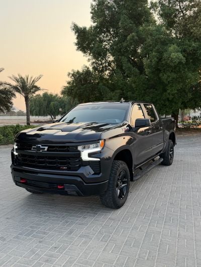 Chevrolet Silverado 1500 CAB/CREW TRAILBOSS Z71