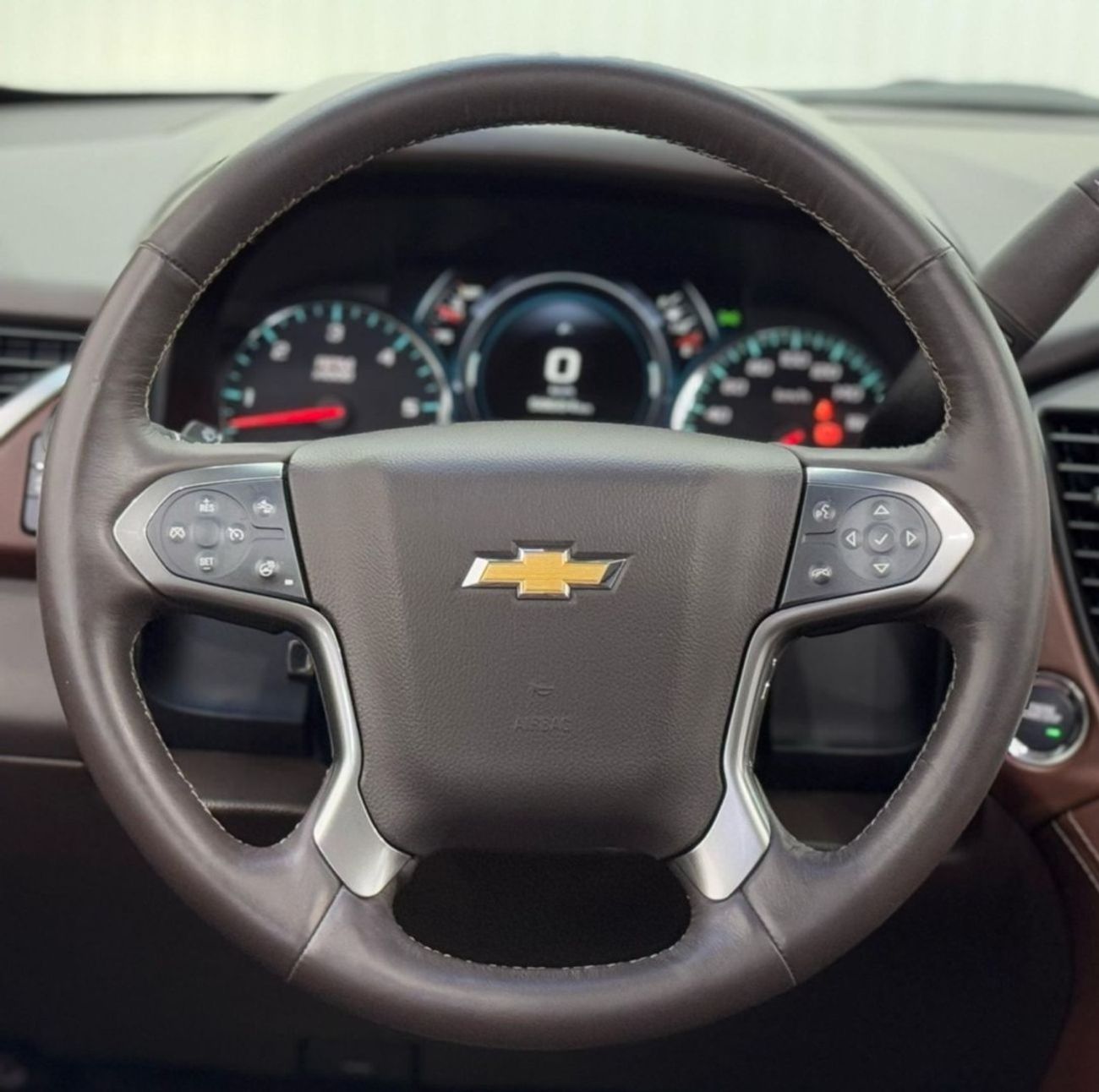 شيفروليه تاهو LTZ 5.3L 4WD (8 Seater) 2017 Chevrolet Tahoe LTZ, Full Chevrolet Service History, 8 Seater, GCC