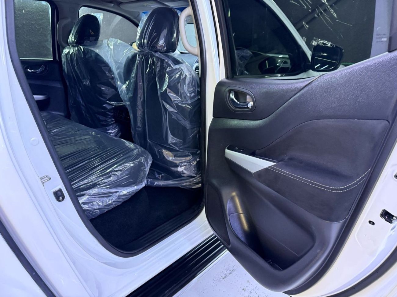 Nissan Navara Diesel 2.3 Liter Right Hand Drive Manual Gear SHAPE MODIFIED TO 2024 Model