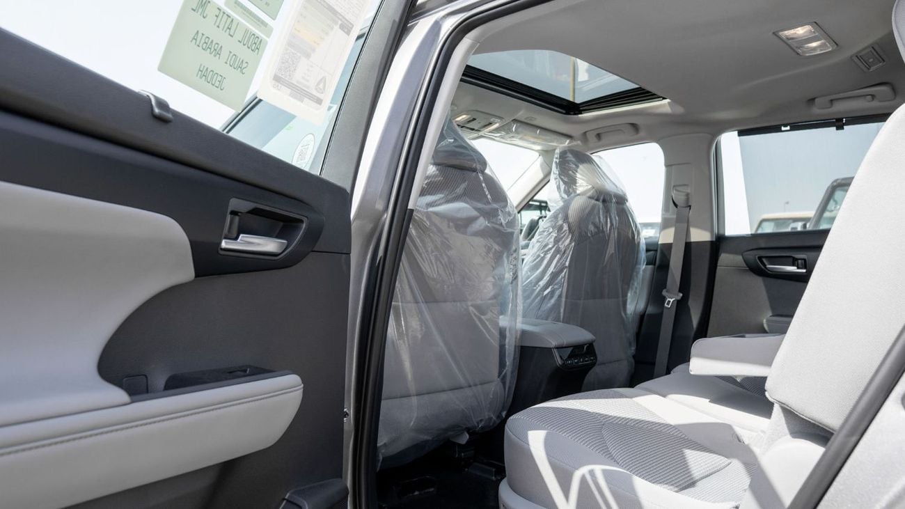 Toyota Highlander 2025 Toyota Highlander GLE 2.5L AT Hybrid (Gray)