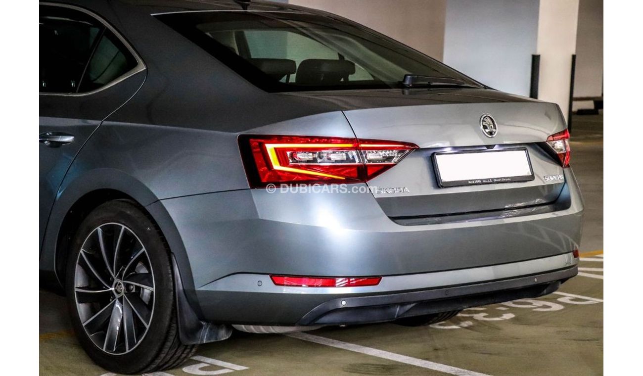 Skoda Superb Skoda Superb (Laurin & Klement Edition) 2019 GCC under Agency Warranty with Zero Down-Payment