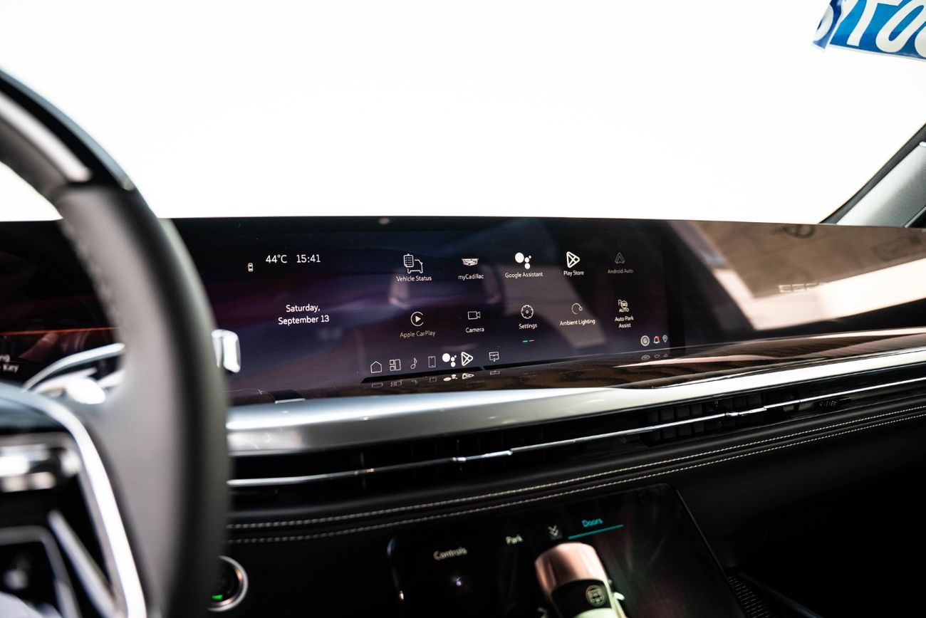 Cadillac Escalade Sport Platinum 6.2L 4WD Sport Platinum Executive 2025 Brand New American Specs 6.2L V8