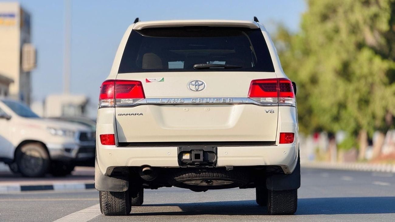 تويوتا لاند كروزر SAHARA | PREMIUM BEIGE INTERIOR | RHD | 4.5L DIESEL ENGINE | 360 VIEW CAMERA | (AT) | SUNROOF