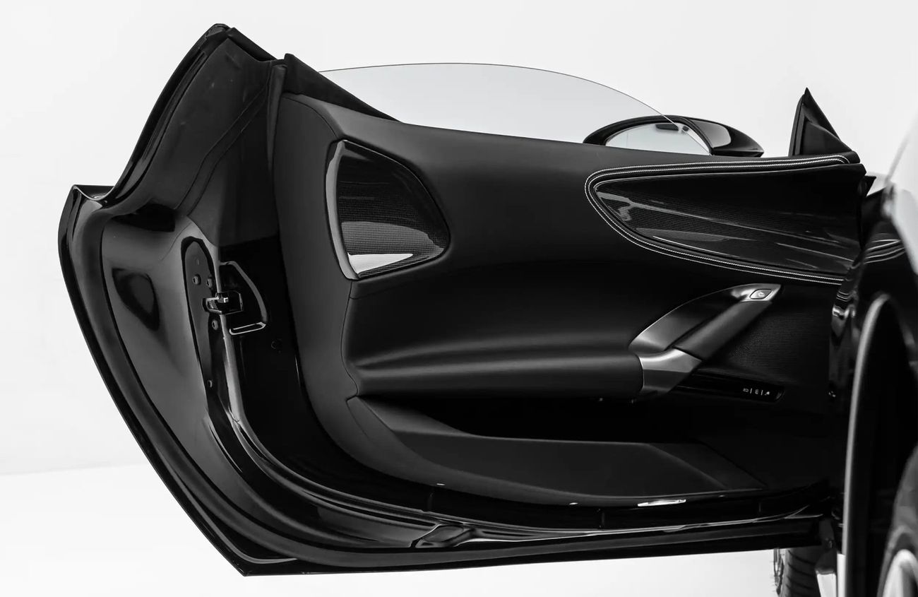 Ferrari SF90 Spider 4.0L V8 Twin-Turbocharged Engine + eMotor