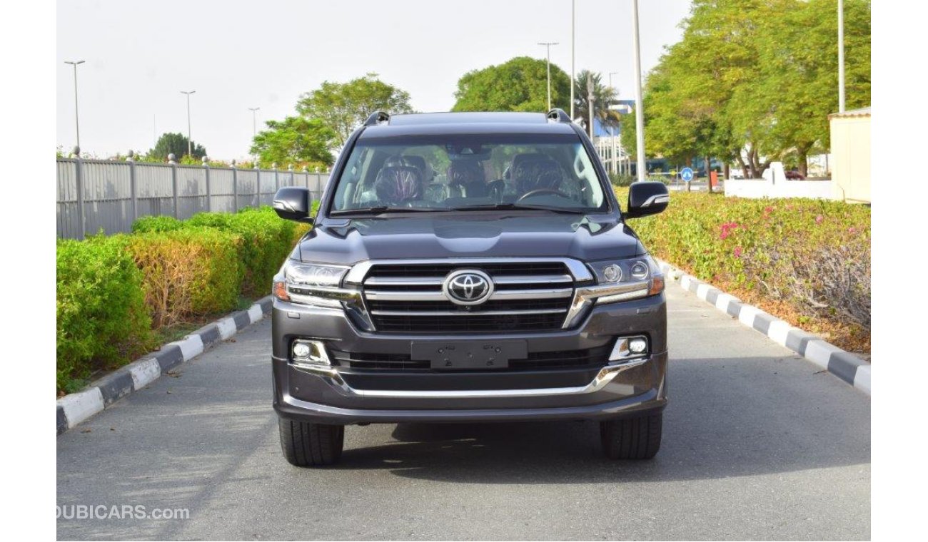 Toyota Land Cruiser 200 VX V8 4.5L Diesel AT Executive Lounge