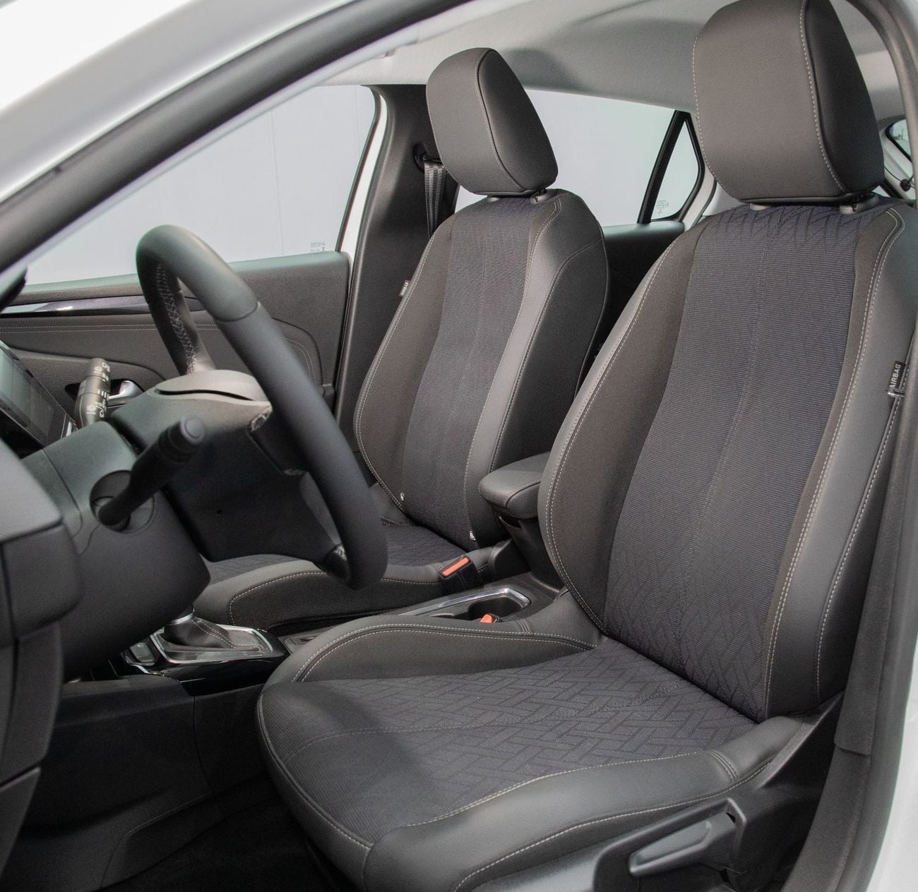 Opel Corsa Elegance+ 1.2L