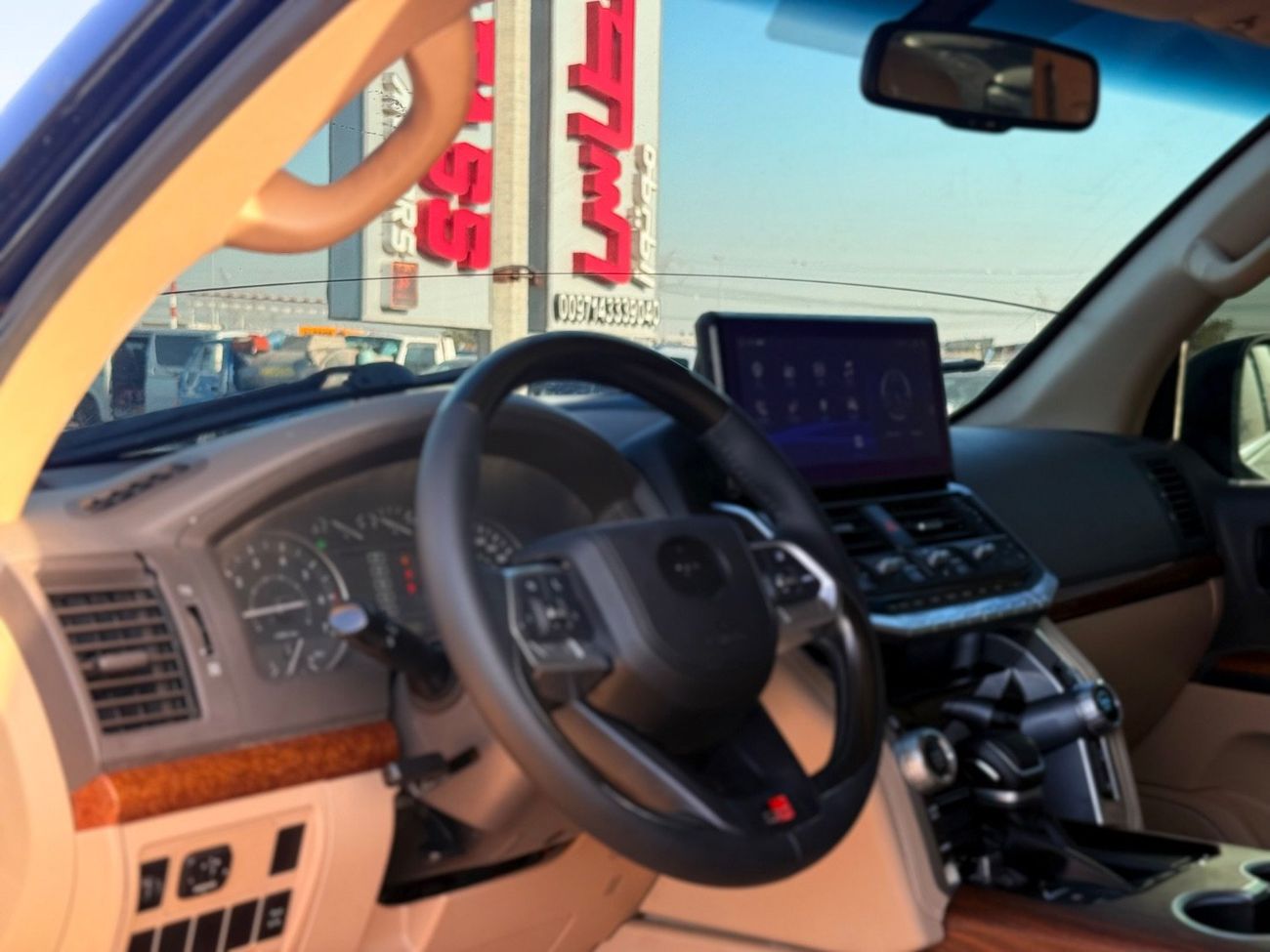 Toyota Land Cruiser Toyota Land Cruiser model 2016 V8 fuel petrol