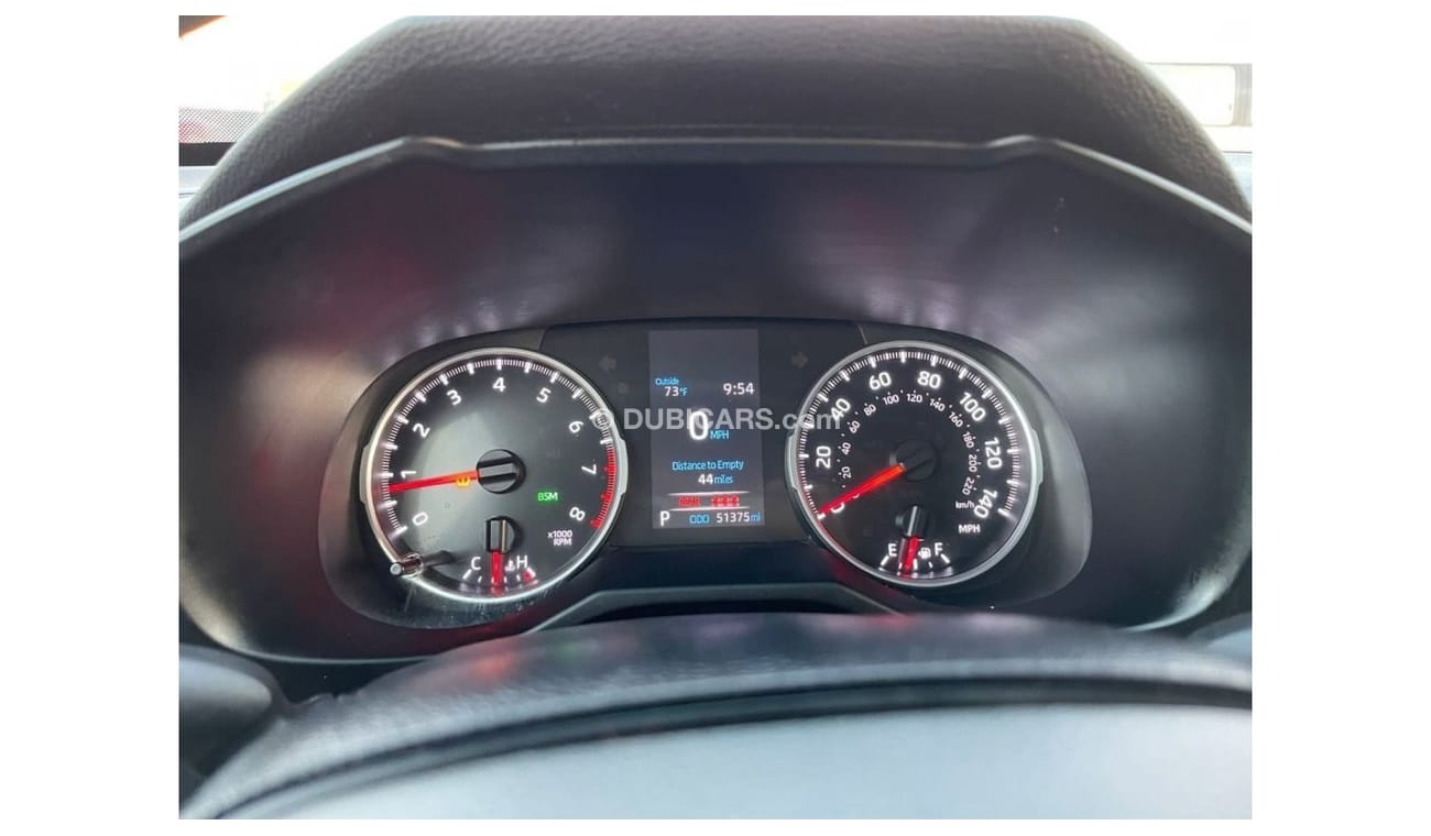 تويوتا راف ٤ XLE