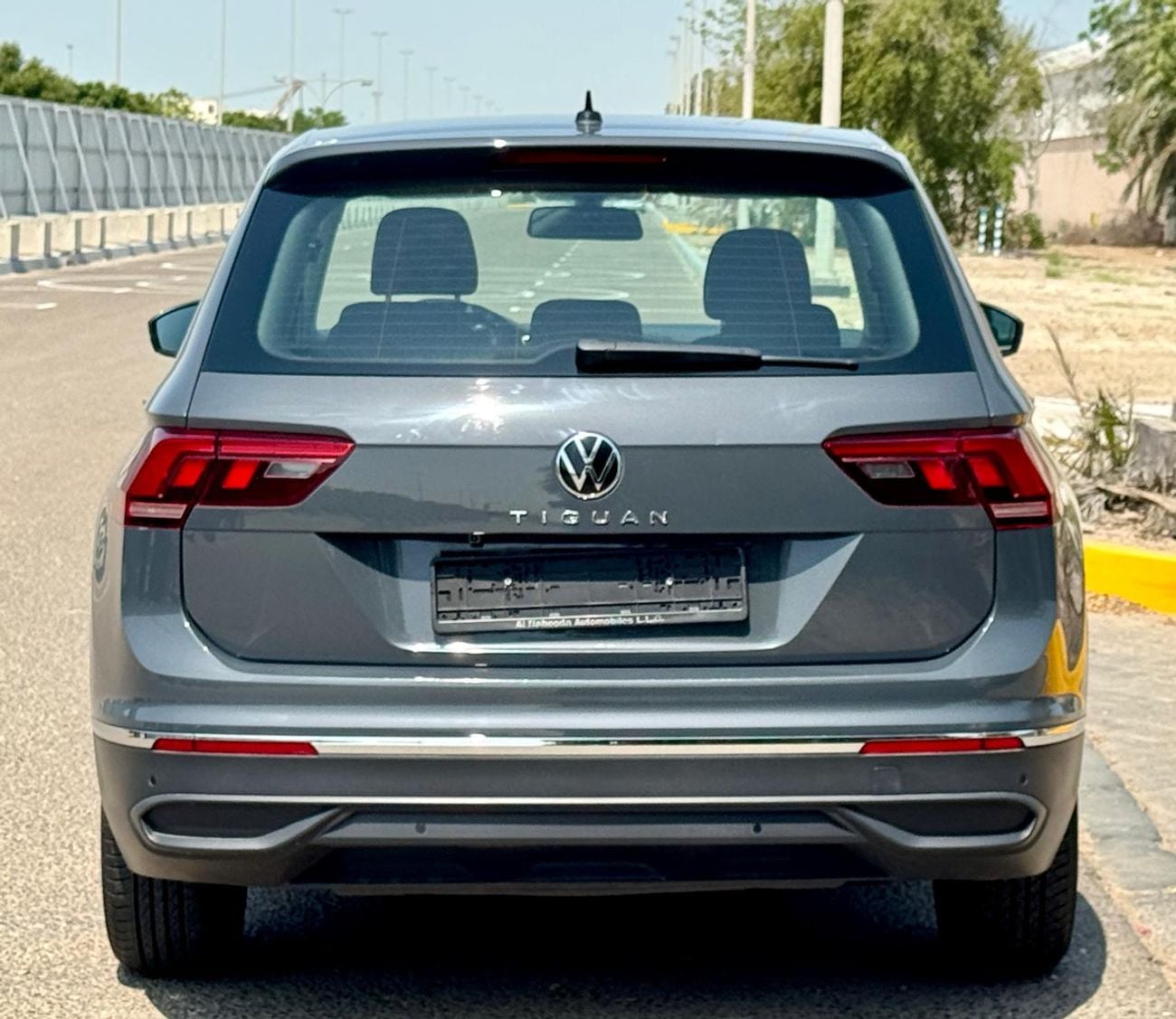 Volkswagen Tiguan 1050-Monthly l GCC l Under Warranty, Agency Maintained l Accident Free