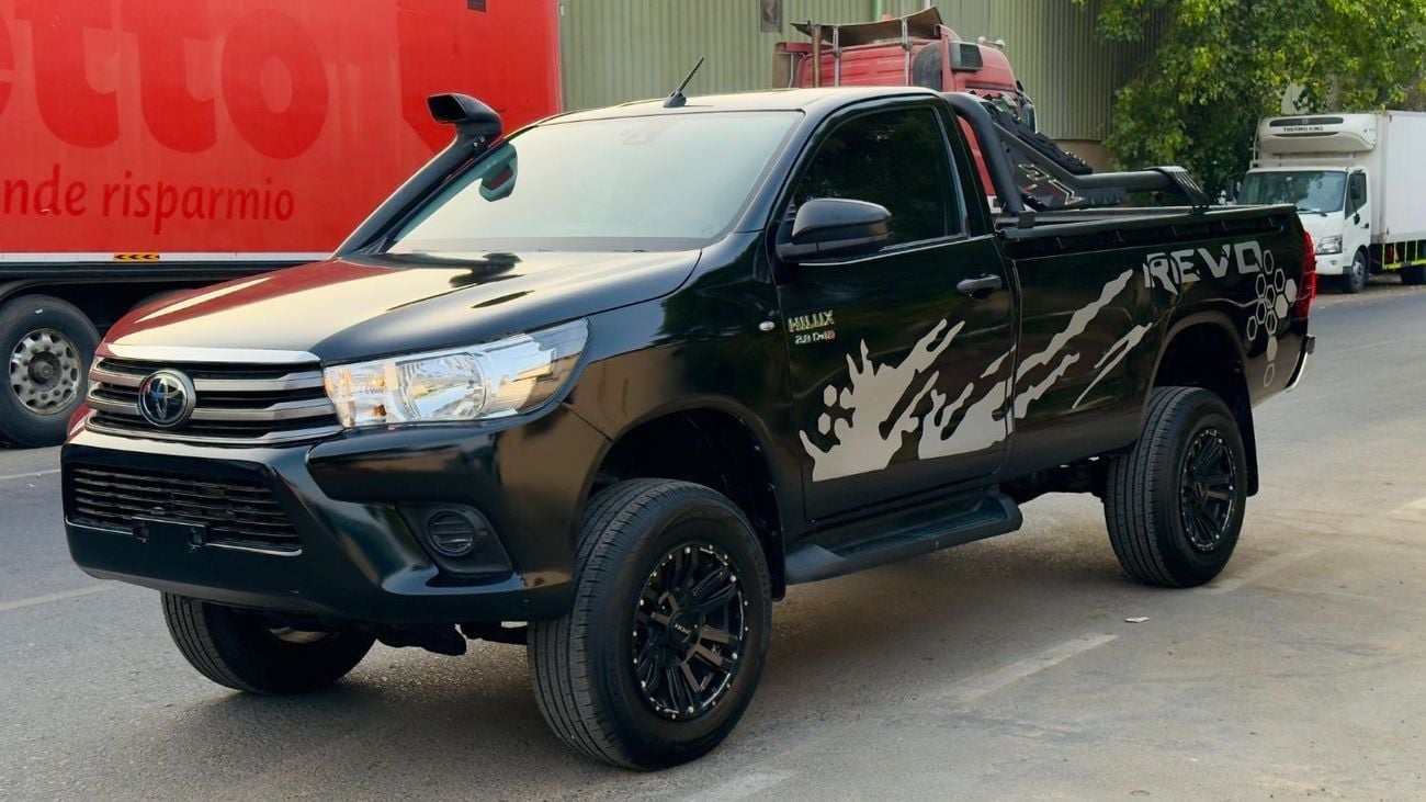 Toyota Hilux SINGLE CABIN | 4X4 SPORTS BAR | 2.8 DIESEL ENGINE | MANUAL TRANSMISSION | AIR SNORKEL