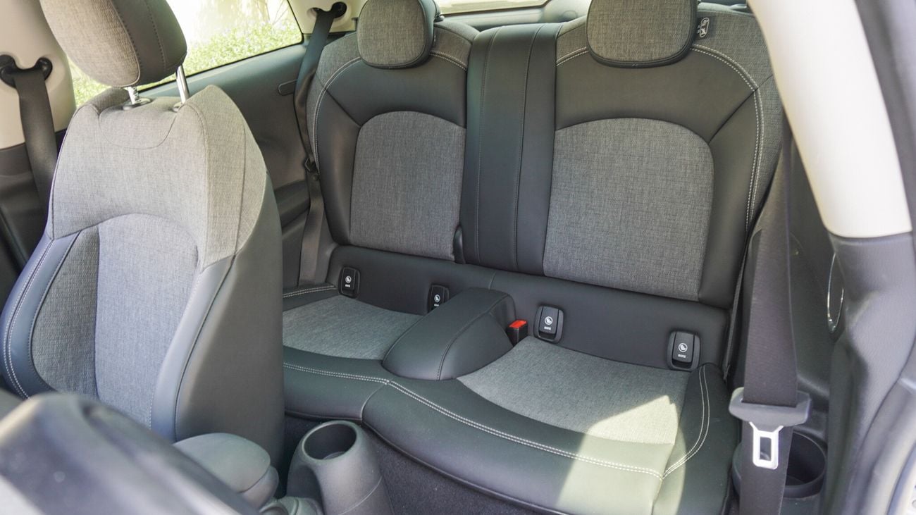 Mini Cooper Std 1.5L (4 Seater)