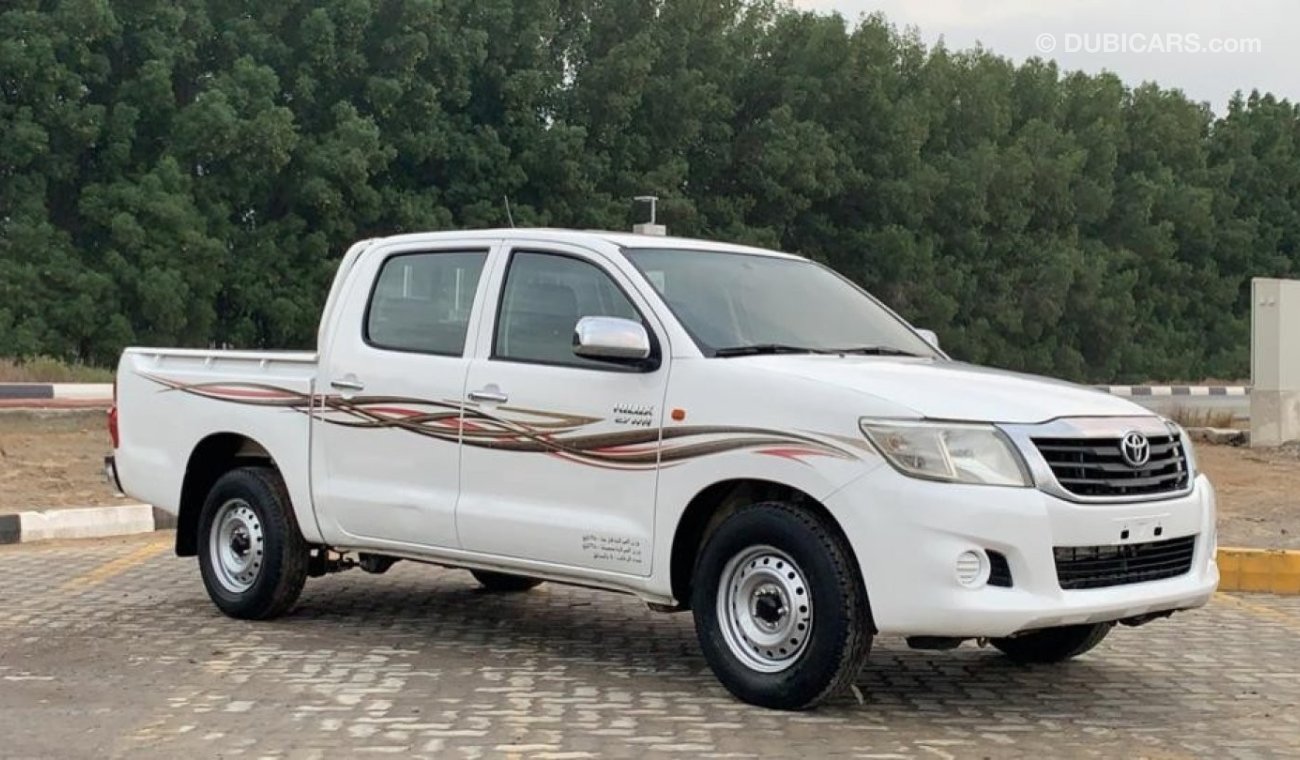 Toyota Hilux 2015 4x2 Automatic Ref#766