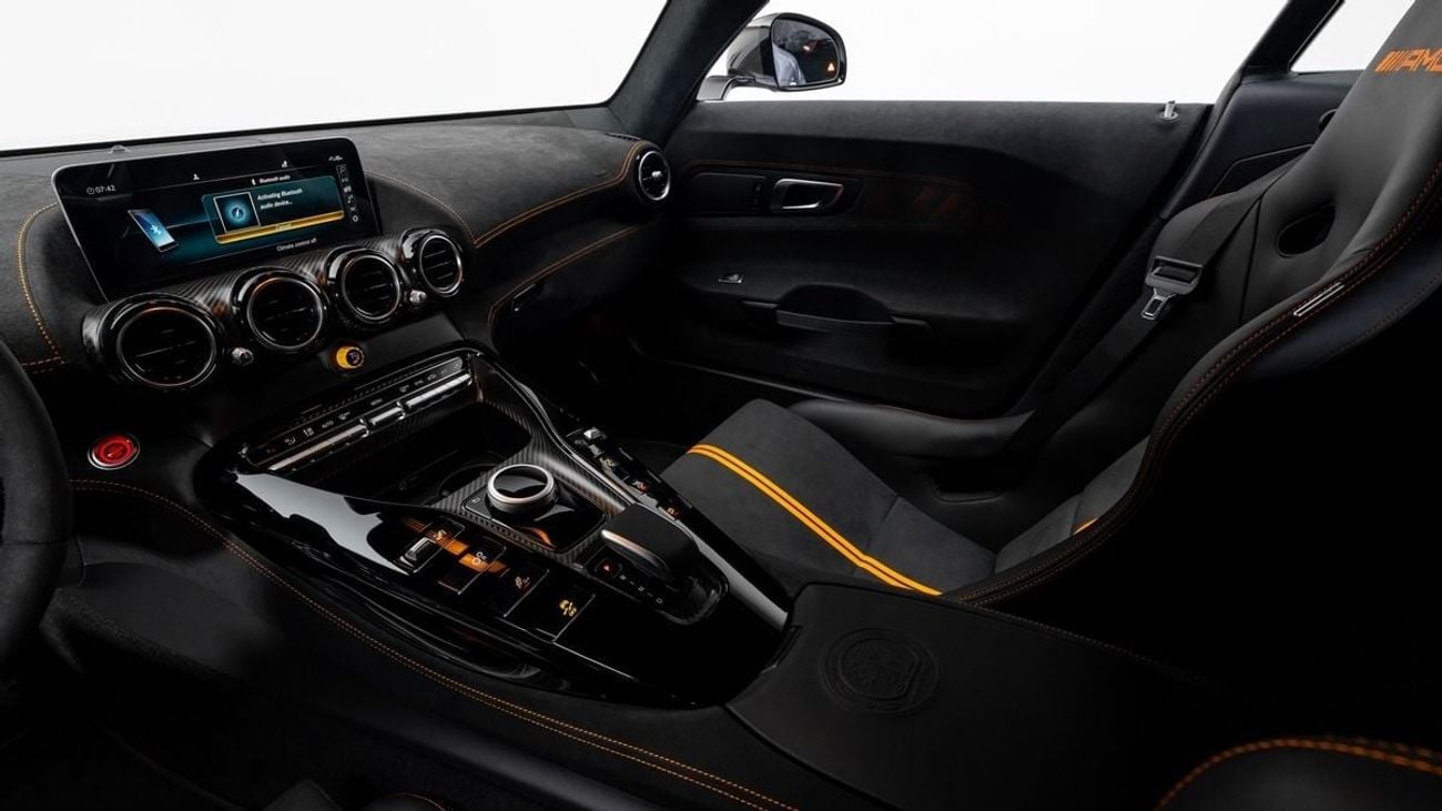 Mercedes Benz AMG GT Black Series - 2021 - GCC Specs - Under Warranty and Service Contract