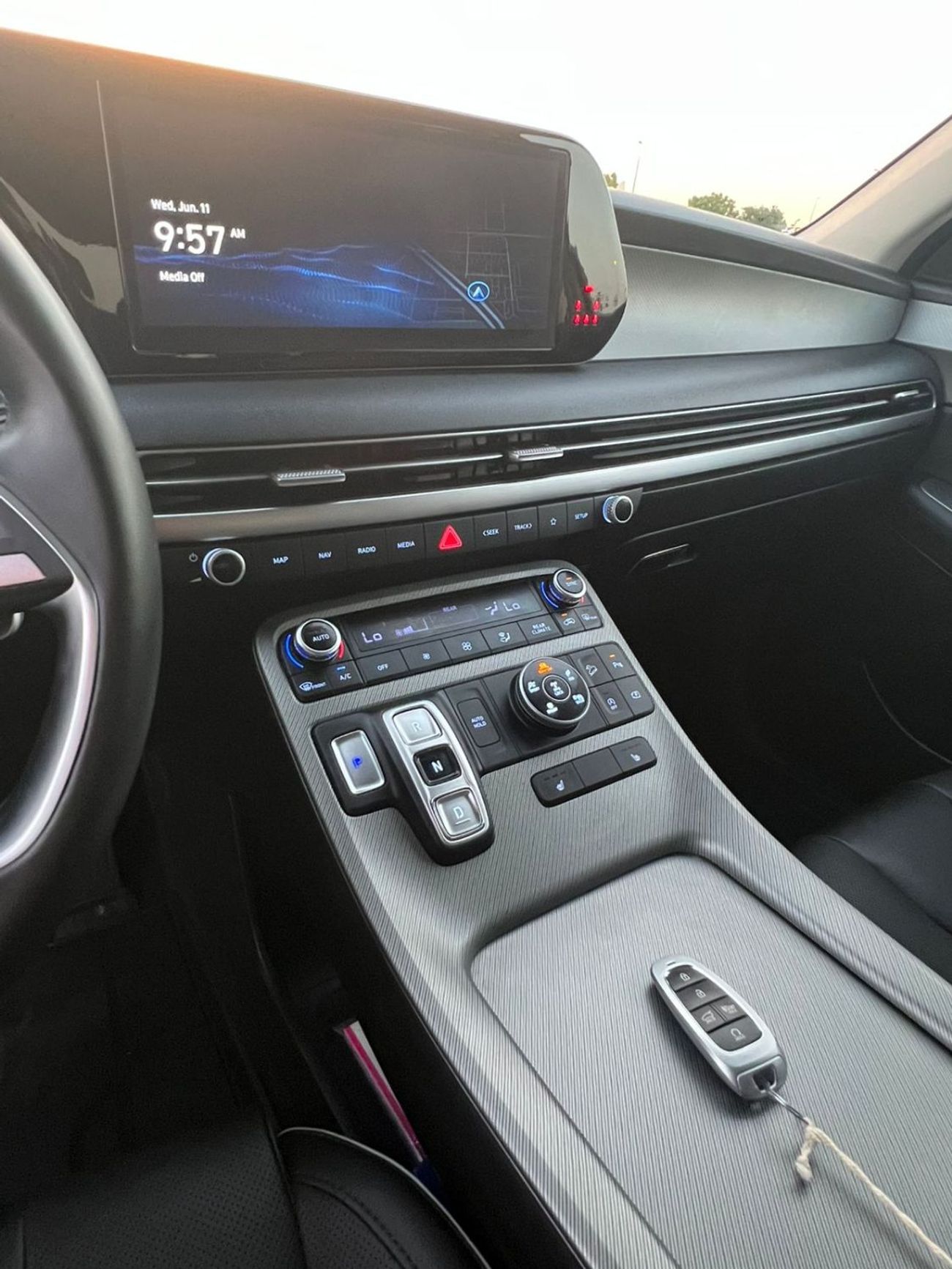 Hyundai Palisade 2024 Hyundai Palisade Sel - 3.8L V6 - Auto Trunk - Leather & Electric Seats - Key Engine Start Optio