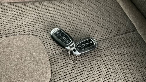 هيونداي سانتا في Comfort / Smart Plus | شامل الضمان | 0 ﺪﻔﻋﺓ ﺃﻮﻟﻯ