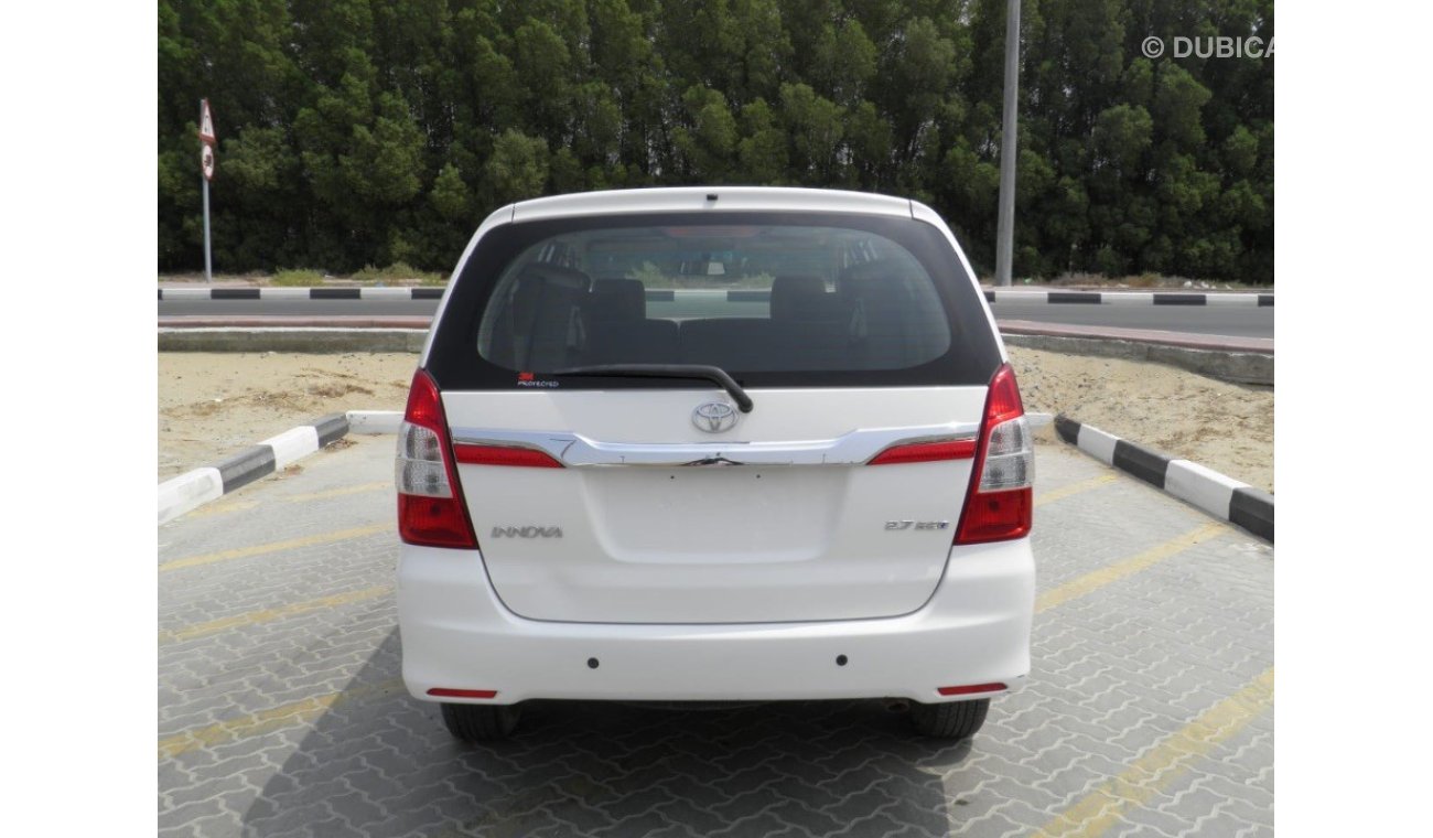 Toyota Innova 2015  SE+ ref #678