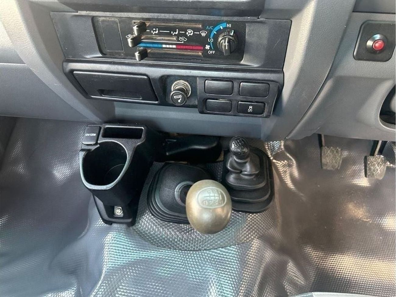 Toyota Land Cruiser Pick Up