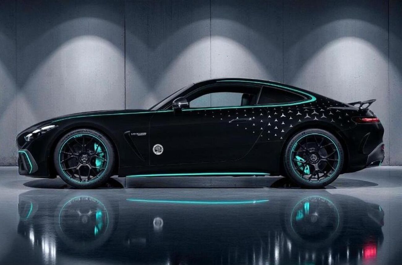 مرسيدس بنز أي أم جي جي تي 63 4 Matic+ (2 Door)