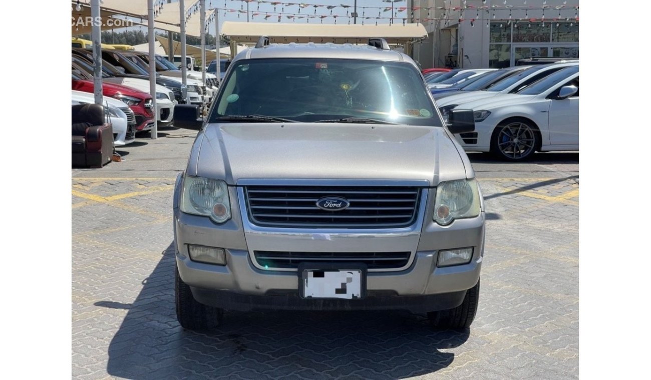 Ford Explorer 2008 GCC model, automatic transmission, 6 cylinder, mileage 321000km