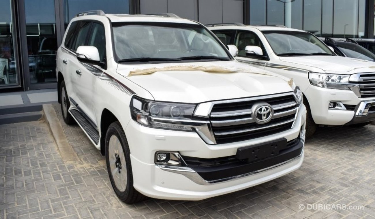 Toyota Land Cruiser GXR Grand Touring V8