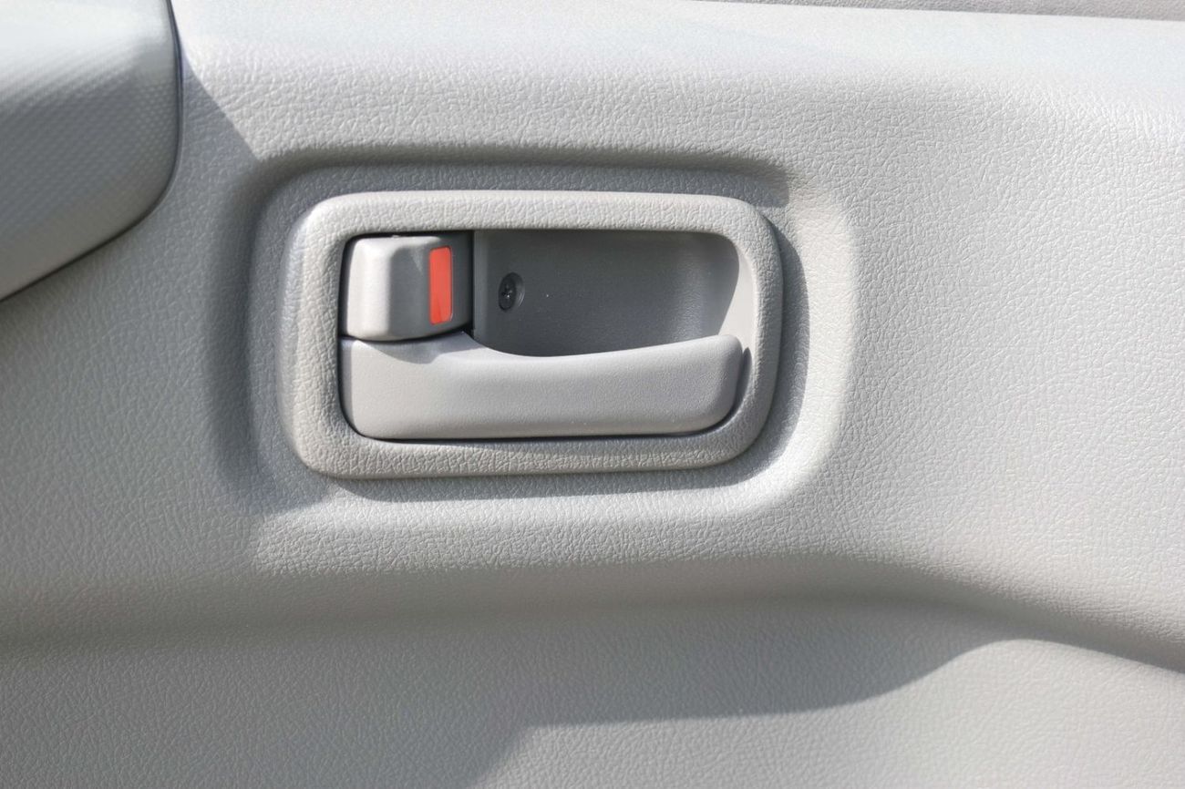 تويوتا كوستر 2.7L (23-Seater)