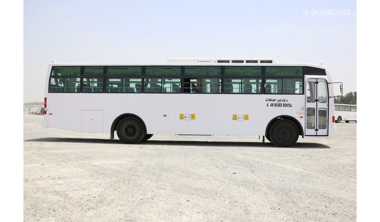 اشوك ليلاند فالكون 66 SEATER AC BUS