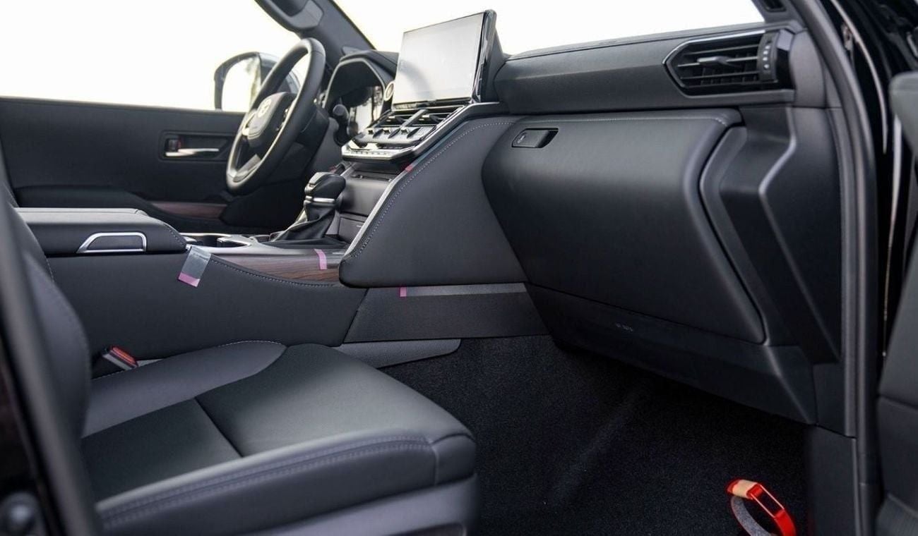 تويوتا لاند كروزر LC300 VX 3.3D AT MY2025 – BLACK