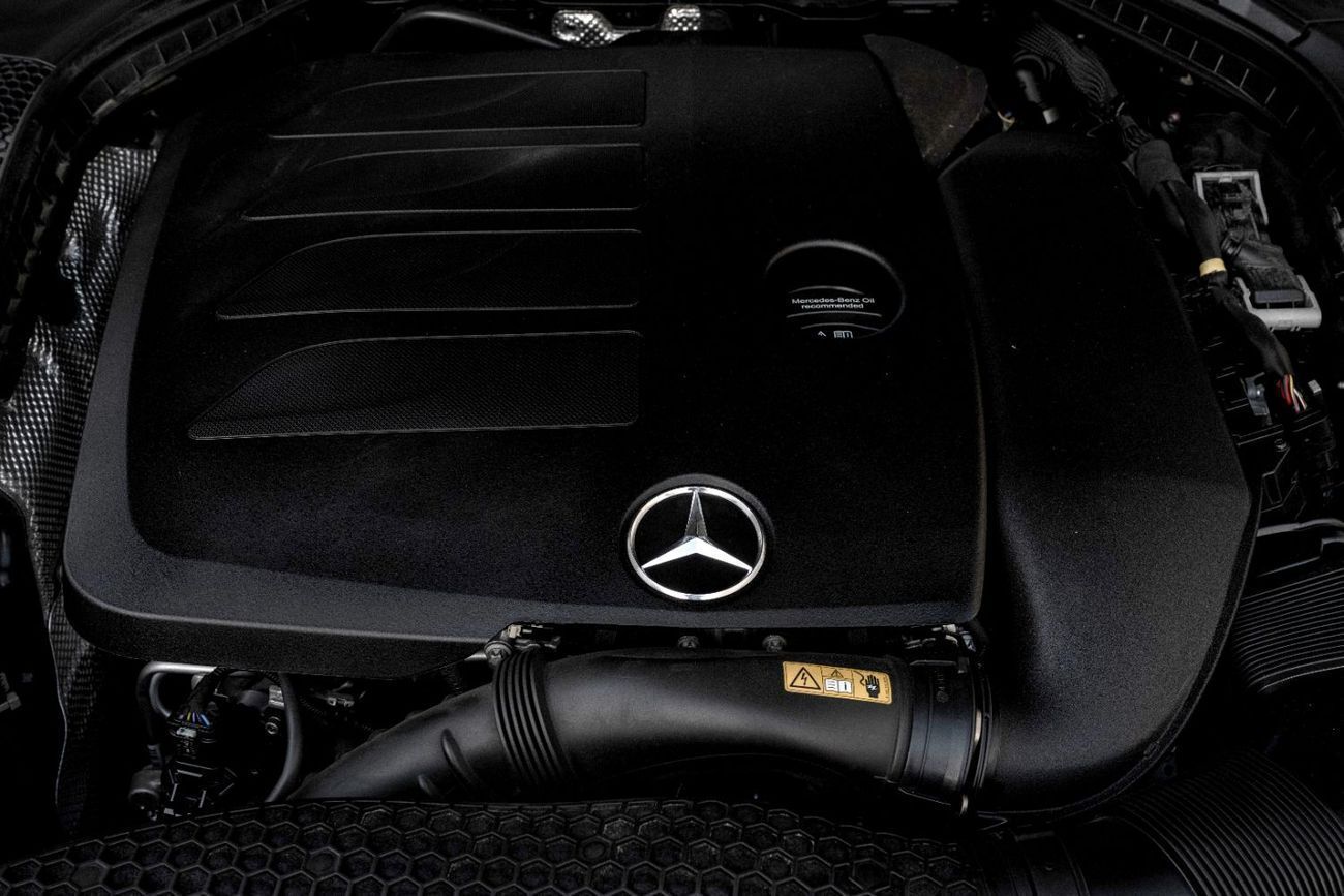 Mercedes-Benz C 200 C200 | 2,719 P.M | 0% Downpayment | AMG Kit | Mercedes Warranty + Service!