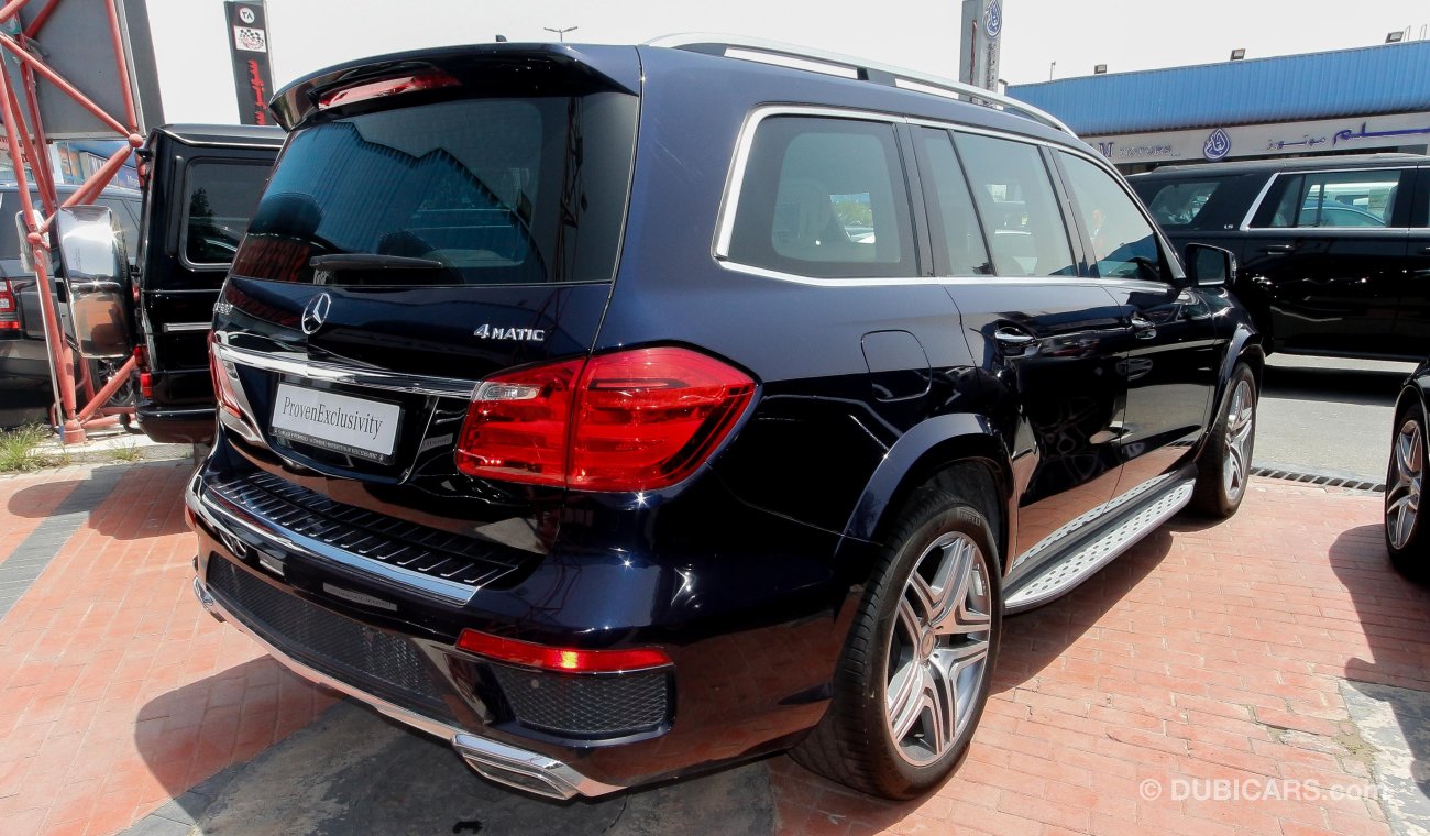 مرسيدس بنز GL 500 4MATIC