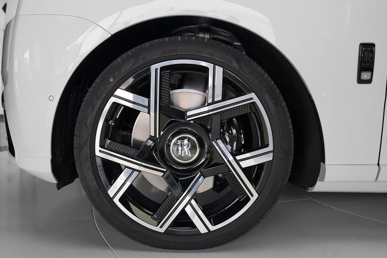 Rolls-Royce Cullinan BLACK BADGE DUALITY SEATS