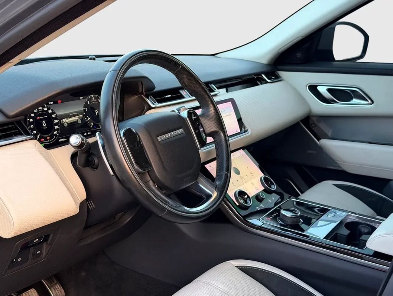لاند روفر رينج روفر فيلار إس إي P250 | SE R-DYNAMIC | 2.0L TURBO | GCC SPECS