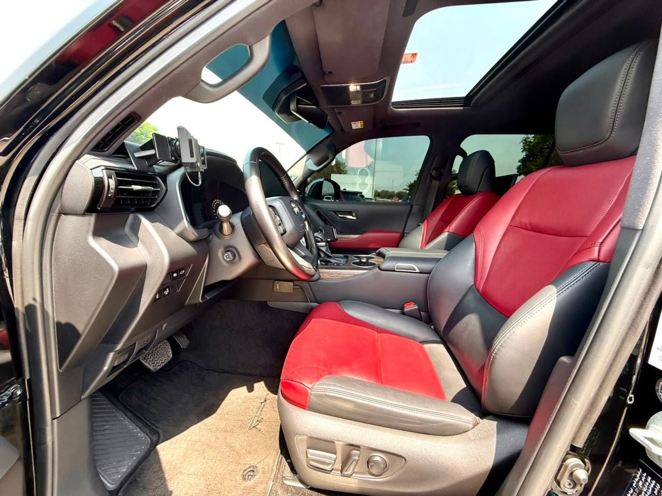 Toyota Land Cruiser 2023 MODEL VXR TWIN TURBO 3.5L ENGINE FULL OPTION NEW ARRIVAL