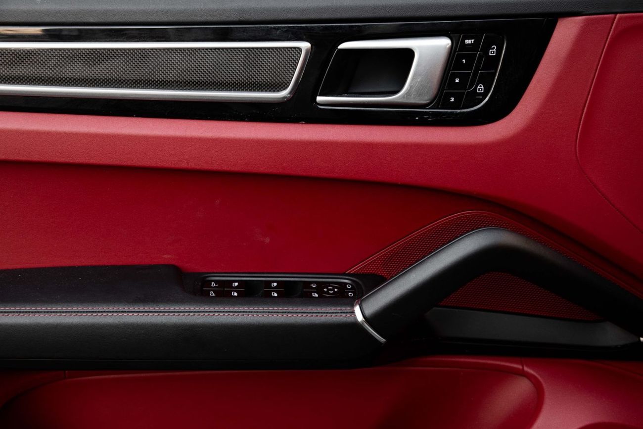 Porsche Cayenne GTS  | 6,071 P.M  | 0% Downpayment | Pristine Condition!