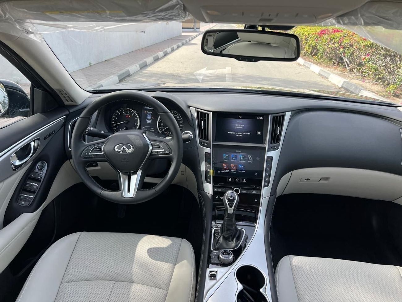 إنفينيتي Q50 Luxe 3.0L