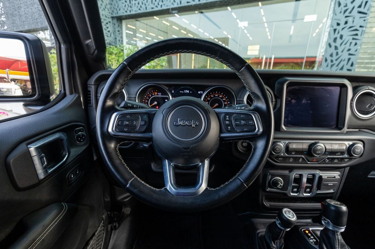 Jeep Wrangler Sahara 3.6L A/T (5 Seater) Jeep Wrangler Sahara 70th Anniversary 2021 GCC under Agency Warranty for