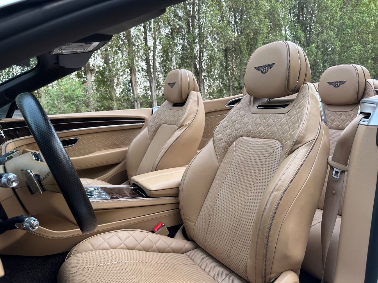 بنتلي كونتيننتال جي تي 4.0T V8 | 2019 | GCC Specs | Immaculate Condition | Full Bentley History