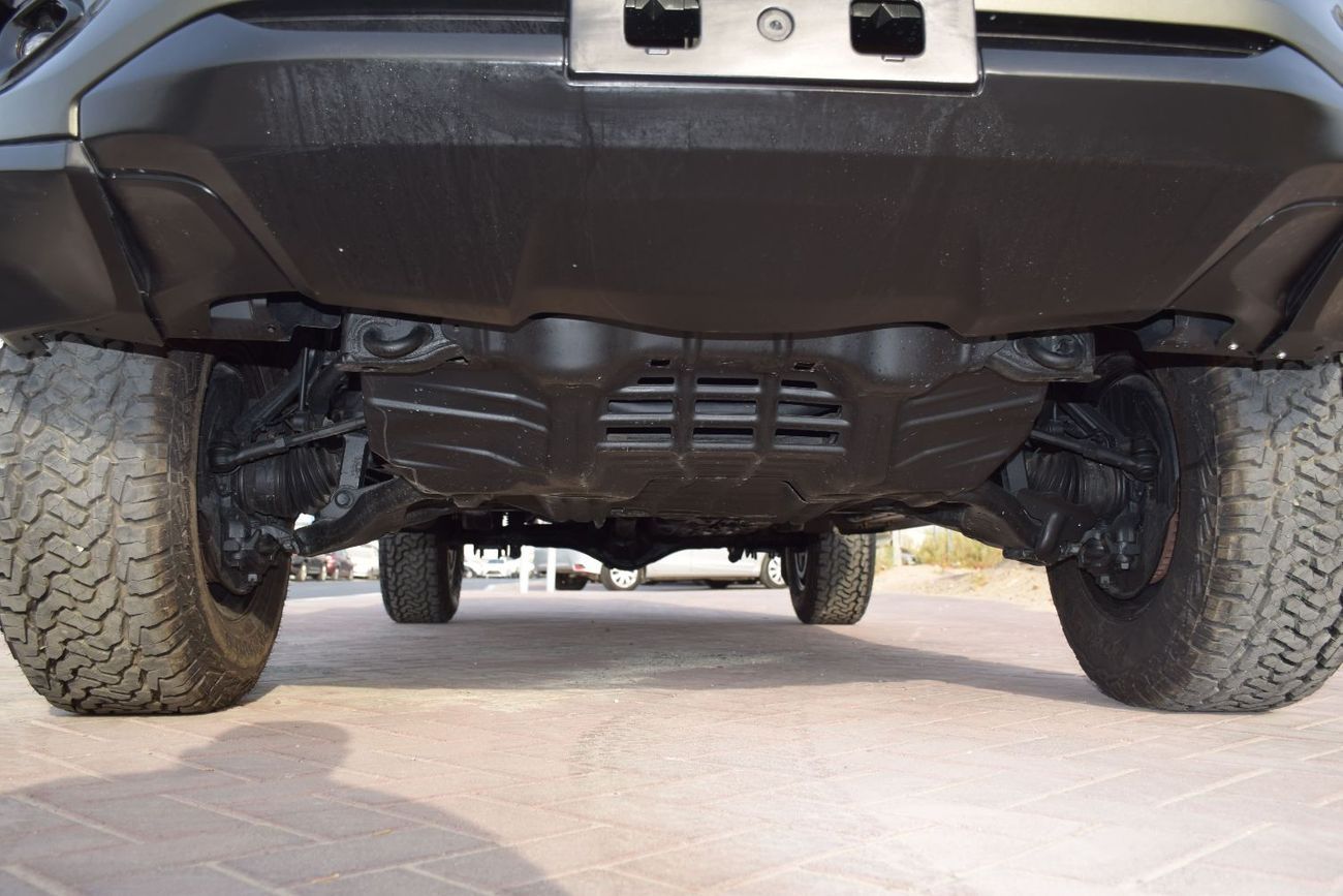 Toyota Hilux S GLX 2.8L AWD M/T